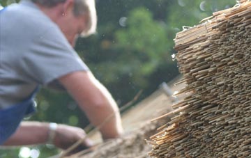 professional Wimborne St Giles thatchers